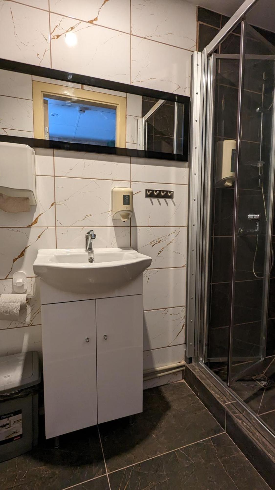 Hotel Viesu Maja "Osmany" Dvarci Exterior foto